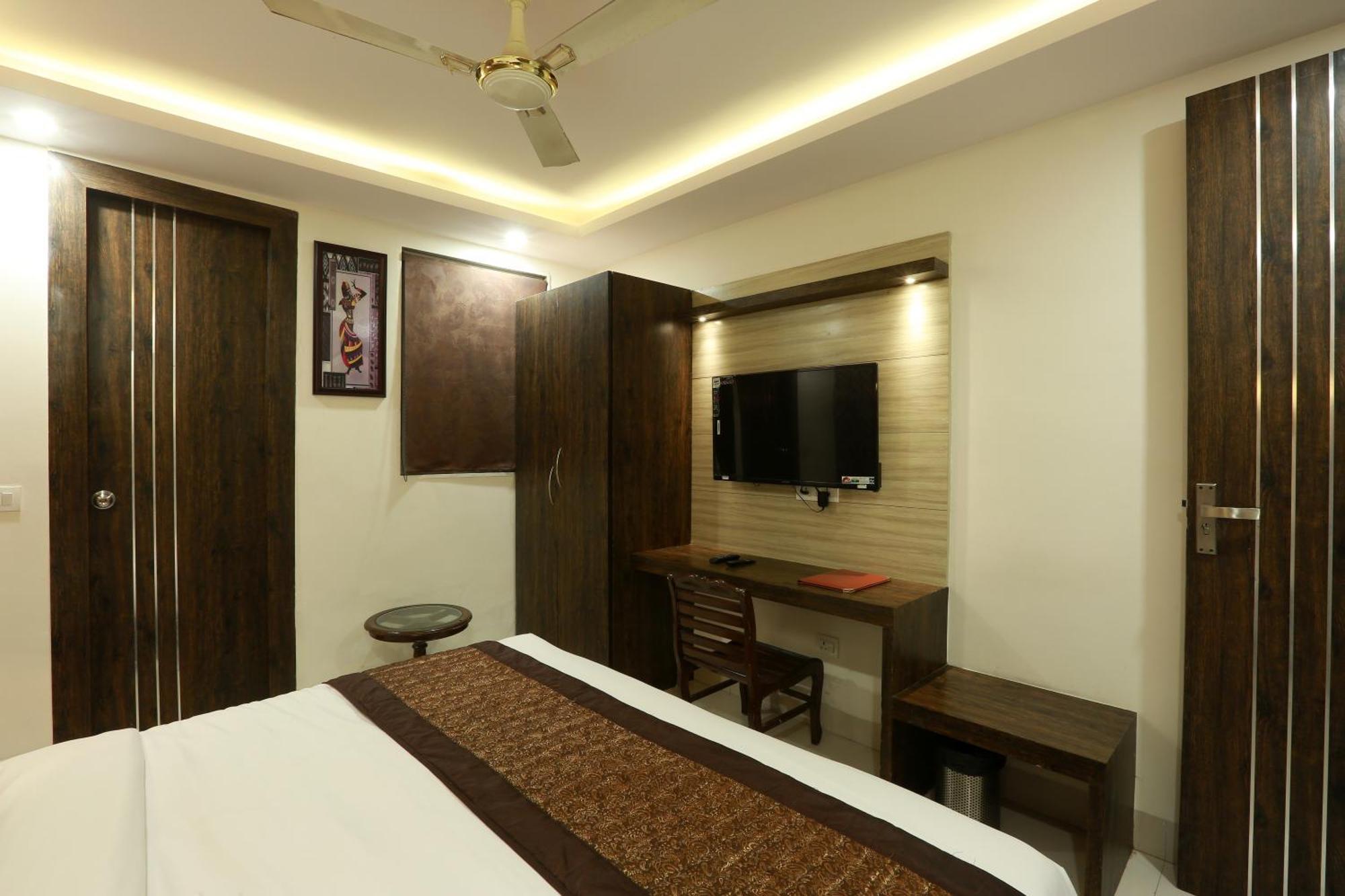 Airport Delhi Aerocity Inn Plaza นิวเดลี ภายนอก รูปภาพ